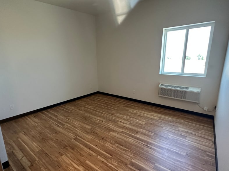 More Photos Of 3221 Pureview Ln, Billings Industrial For Lease