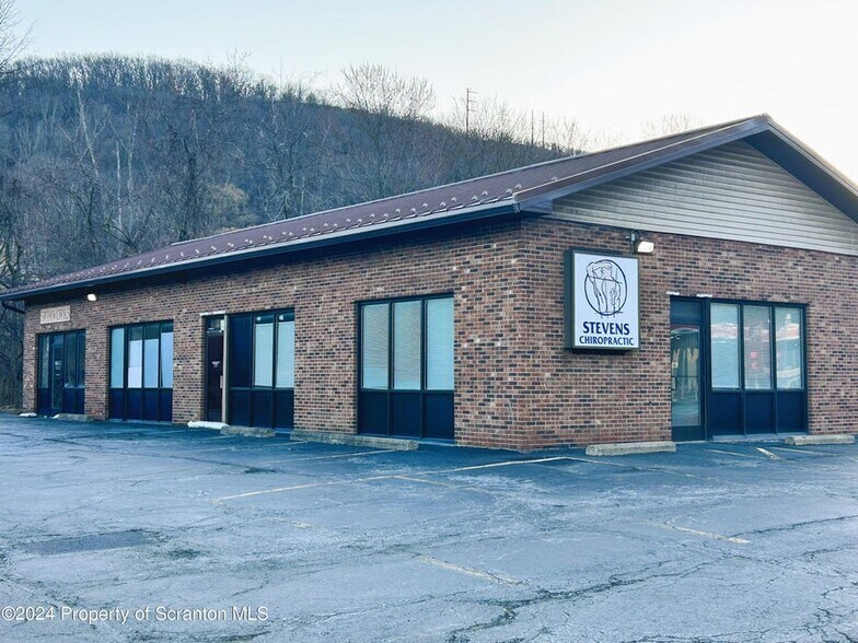 More Photos Of 322 Northern Blvd, South Abington Freestanding For Sale