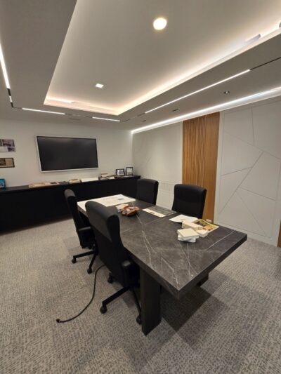 More Photos Of 1605 Sedlescomb Dr, Mississauga Manufacturing For Sale