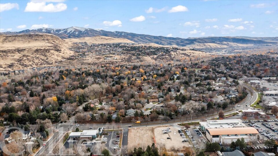 More Photos Of 793 E Parkcenter Blvd, Boise Land For Sale
