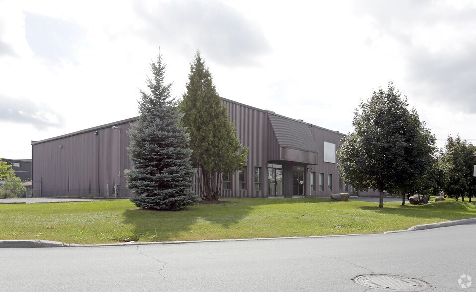 Primary Photo Of 1240 Rue Graham-Bell, Boucherville Warehouse For Lease