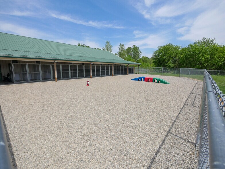 More Photos Of 75600 Van Dyke Rd, Bruce Twp Specialty For Sale