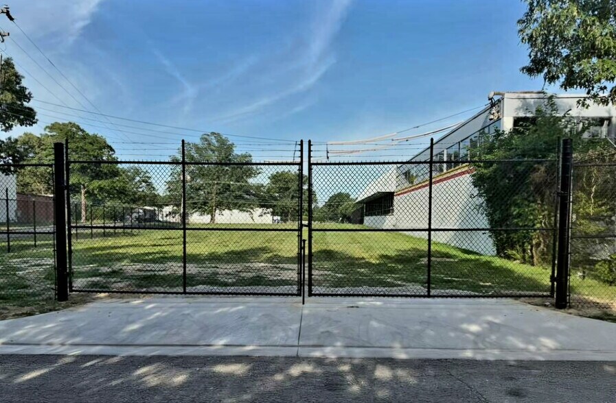 More Photos Of 5290 Lewis rd, Sandston Land For Lease
