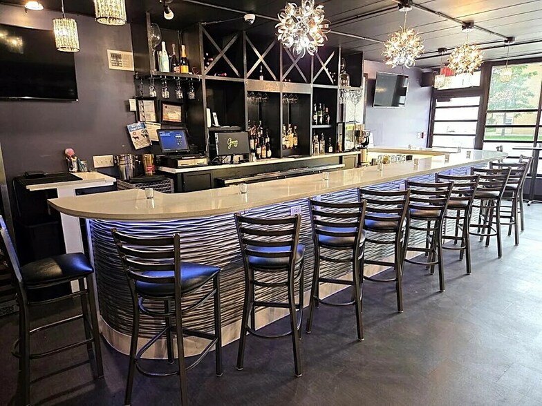 More Photos Of , Midlothian General Retail For Sale