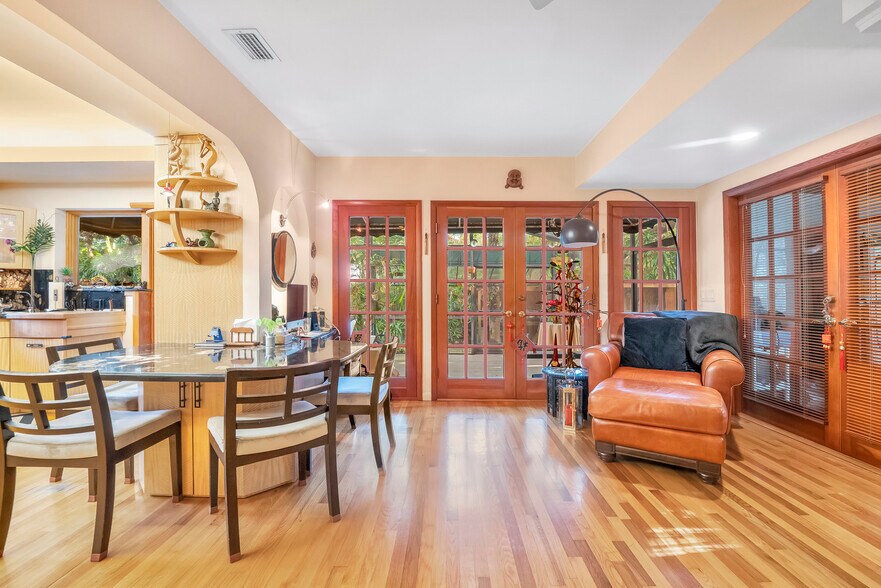 More Photos Of , Miami Multifamily For Sale
