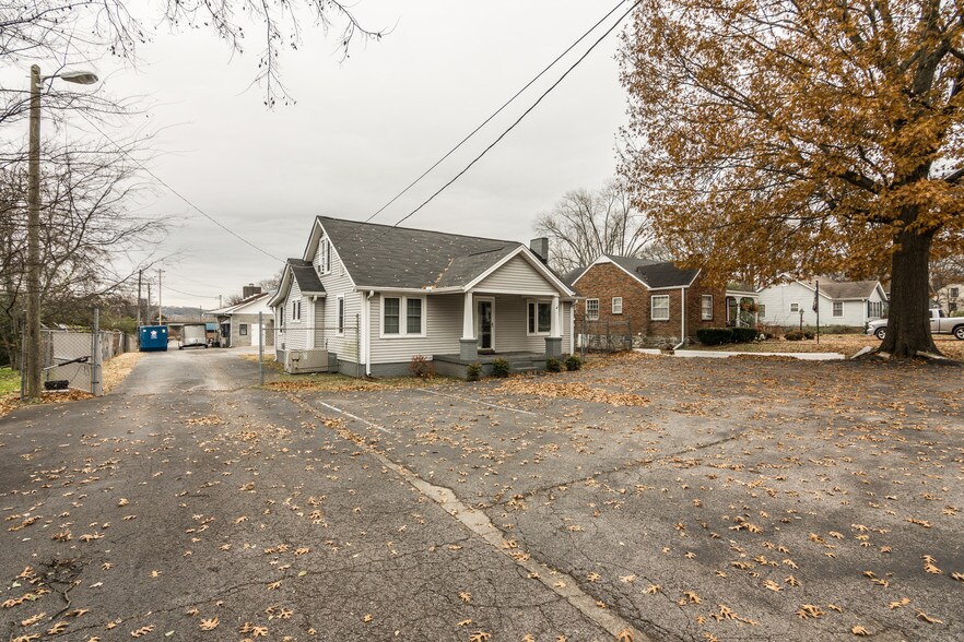 More Photos Of 124 Two Mile Pike, Goodlettsville Loft Creative Space For Sale