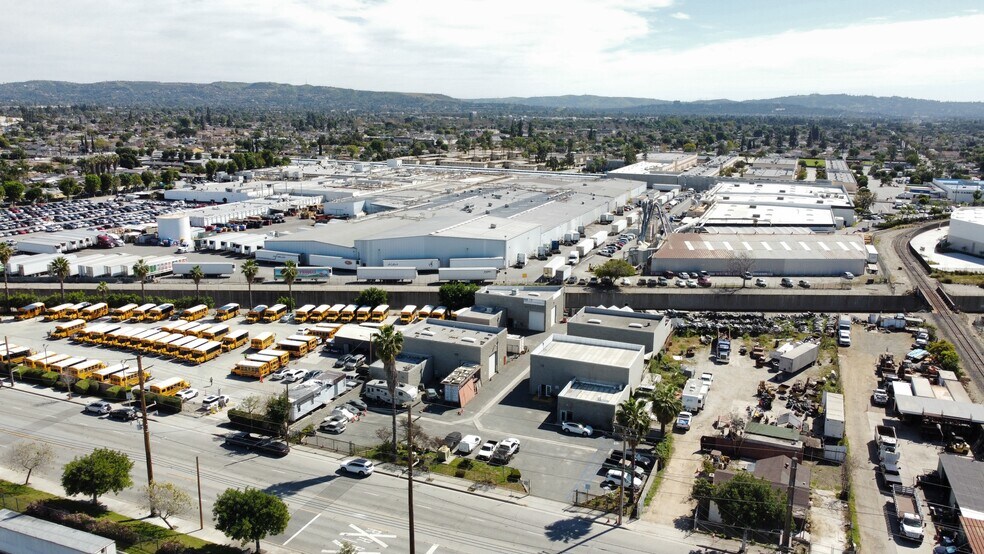 More Photos Of 15628 Cypress St, Irwindale Warehouse For Sale