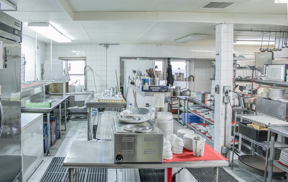 More Photos Of 69 Washington St, Fox Lake Restaurant For Sale