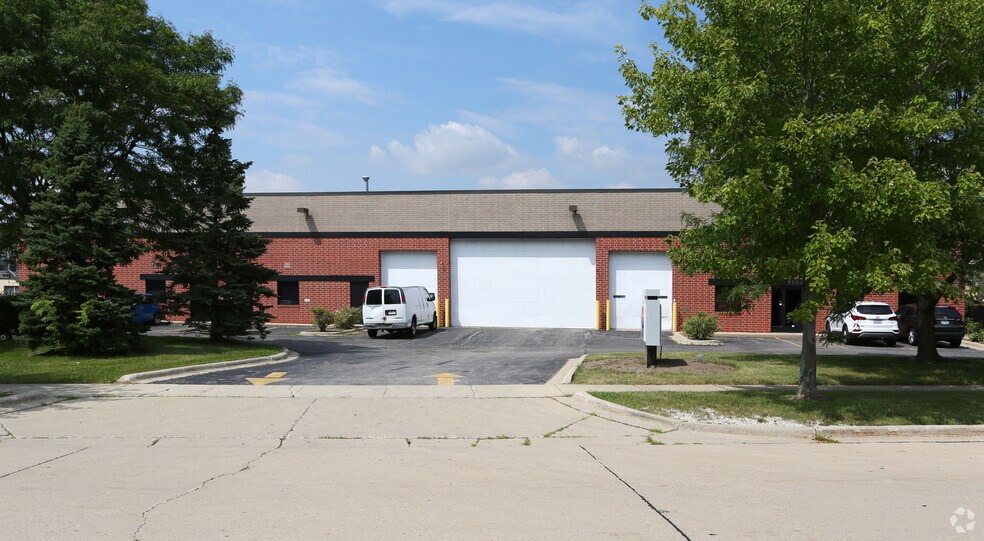 More Photos Of 8100 River Dr, Morton Grove Warehouse For Sale