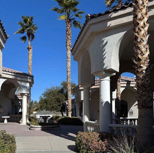 More Photos Of 5852 S Pecos Rd, Las Vegas Office For Sale