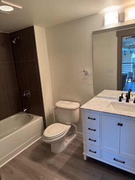 More Photos Of 1886 25th Ave NE, Issaquah Apartments For Lease