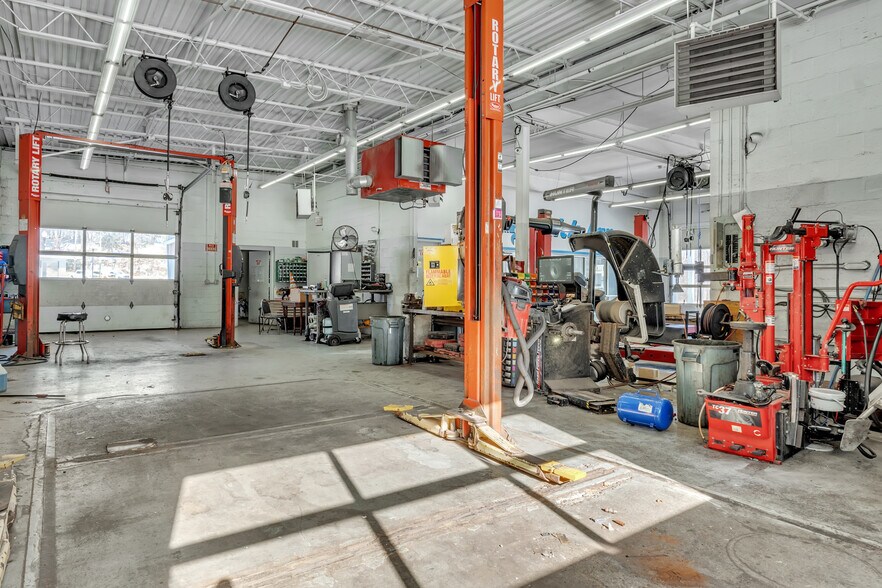 More Photos Of , Holden Unknown For Sale