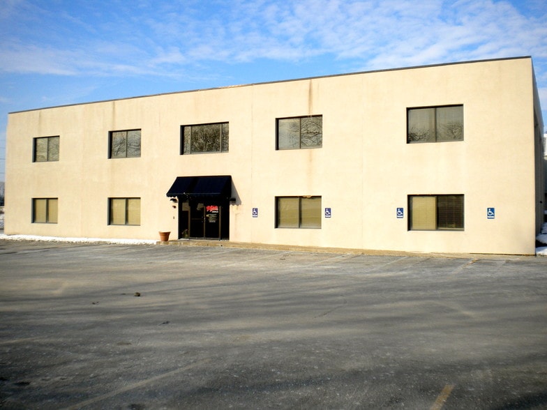 Primary Photo Of 987 Stewart Rd, Monroe Office For Lease