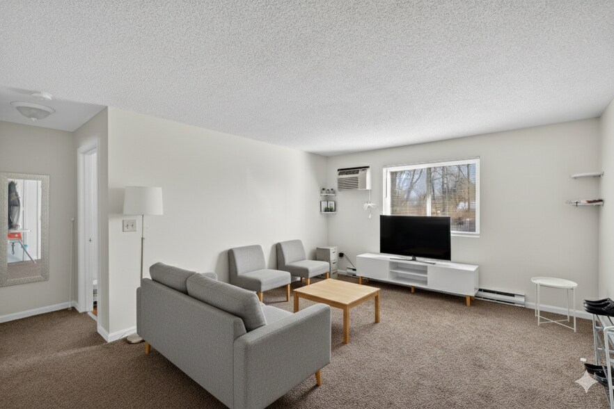 More Photos Of 510 Mckinstry Ave, Chicopee Apartments For Sale