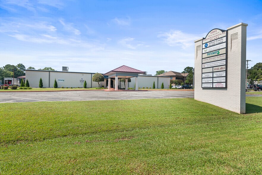 More Photos Of 1005 W Market St, Athens Healthcare For Sale