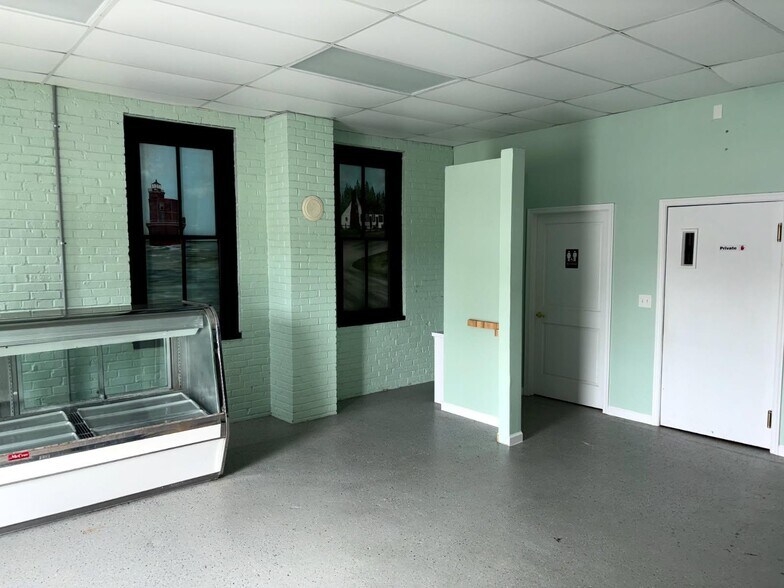 More Photos Of 26 Main Street, Mathews General Retail For Sale