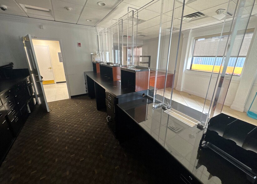 More Photos Of 41-11 Bell Blvd, Bayside Storefront Retail Office For Lease