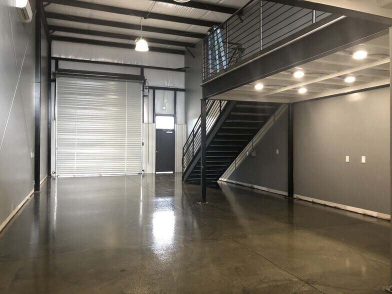 More Photos Of 1040 Park Ct, Greensboro Warehouse For Sale