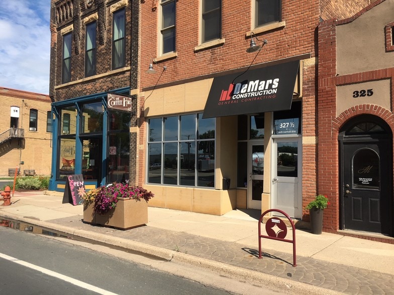 More Photos Of 327 N Riverfront Dr, Mankato Storefront Retail Residential For Sale