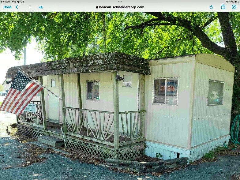 More Photos Of 425 E Main St, Osawatomie Auto Dealership For Sale