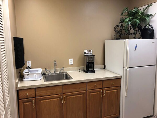 More Photos Of 113 S Perry St, Lawrenceville Office For Lease