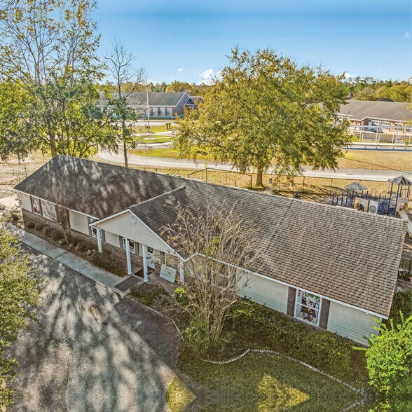 More Photos Of 5418 County Road 23B, Macclenny Office For Sale