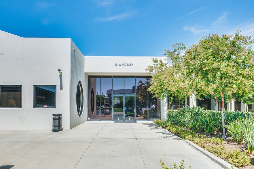 More Photos Of 8 Whatney, Irvine Warehouse For Lease