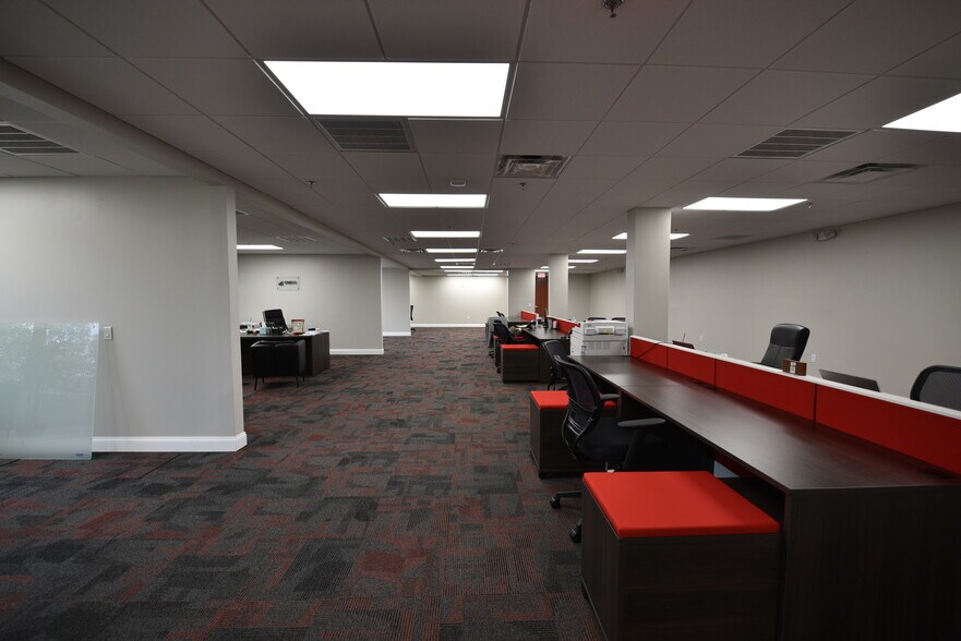 More Photos Of 234 N Westmonte Dr, Altamonte Springs Office For Lease
