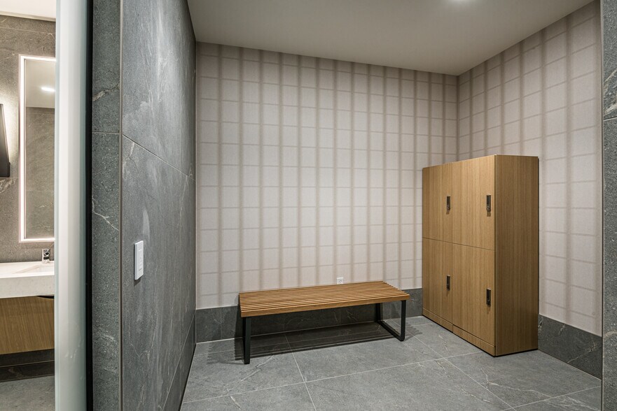 More Photos Of 8605 E Raintree Dr, Scottsdale Office For Lease