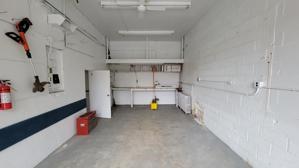 More Photos Of 227 Main St, Newton Storefront Retail Office For Sale