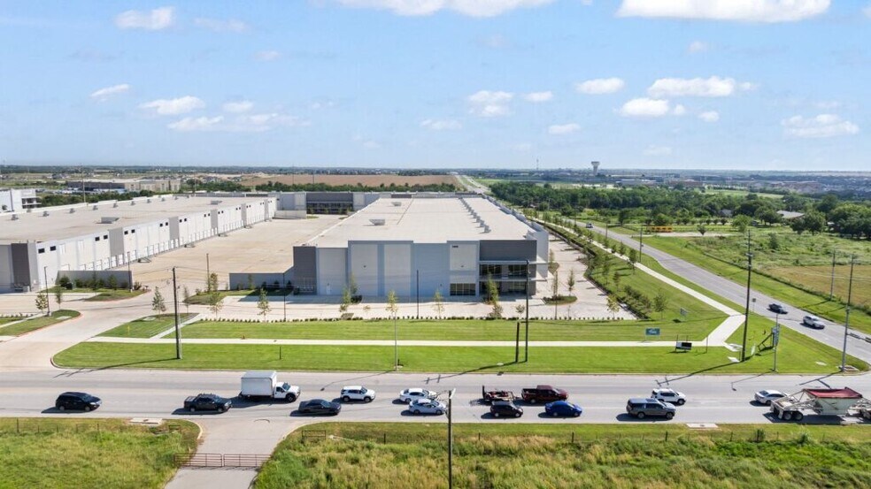 More Photos Of 3212 E Pecan St, Pflugerville Unknown For Lease