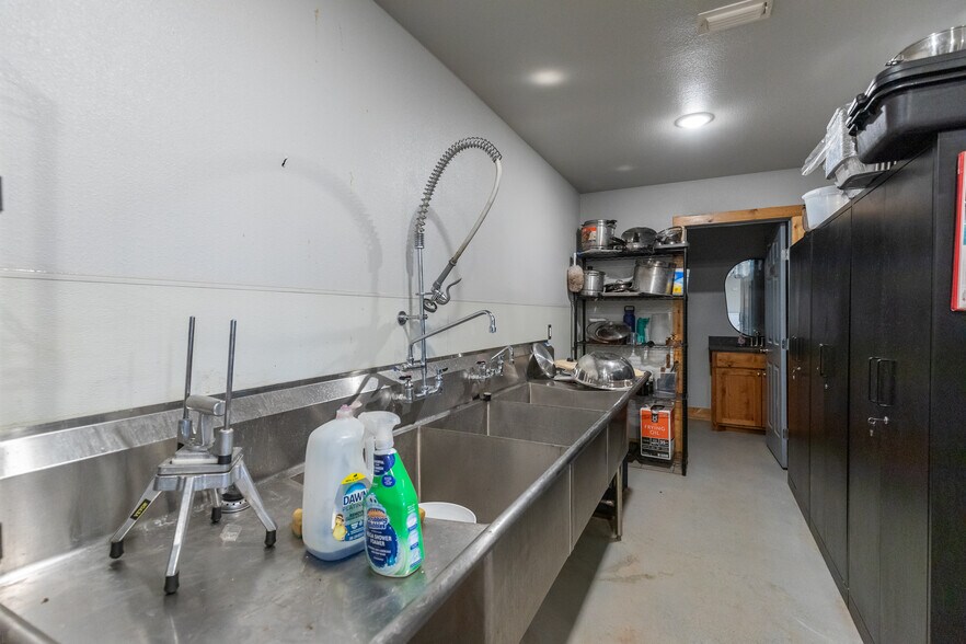 More Photos Of 1256 County Road 401, Merkel Land For Sale