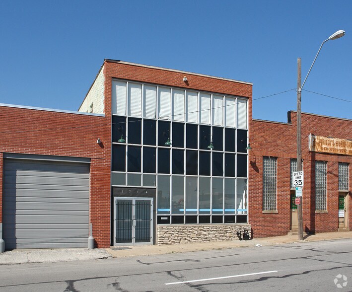 More Photos Of 1714 Holmes St, Kansas City Office For Sale