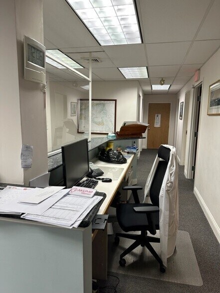 More Photos Of 851 Main St, Weymouth Medical For Lease