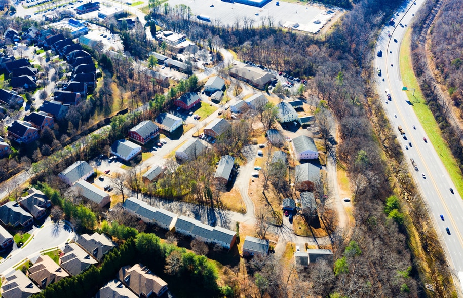 More Photos Of 854 Duke Gloucester St SW, Roanoke Apartments For Sale