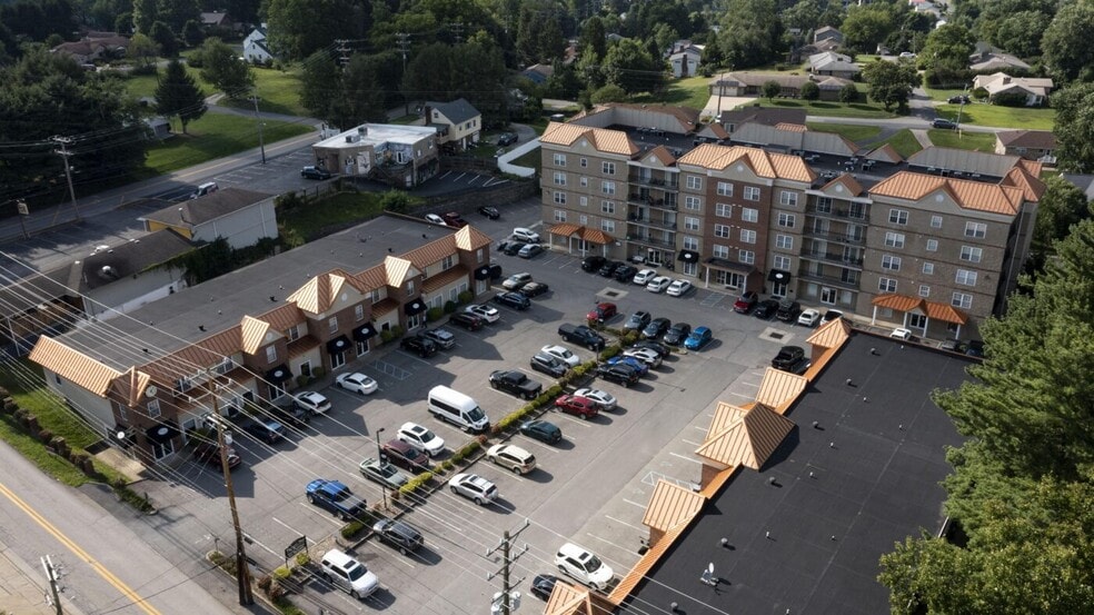 More Photos Of 511 Burroughs St, Morgantown Apartments For Lease