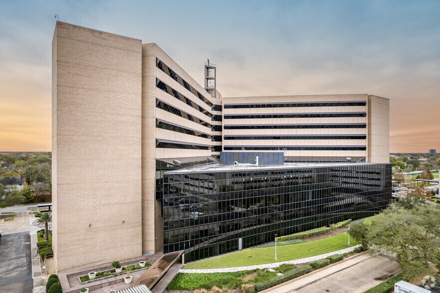 Primary Photo Of 4800 Fournace Pl, Bellaire Office For Lease