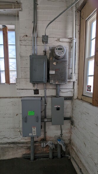 More Photos Of 5500 3rd St, San Francisco Storefront For Lease