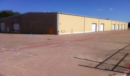 More Photos Of 3146 Springfield Ave, Lancaster Manufacturing For Lease