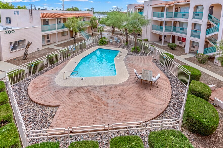 More Photos Of 5770 S Jeanette Blvd, Tucson Apartments For Sale