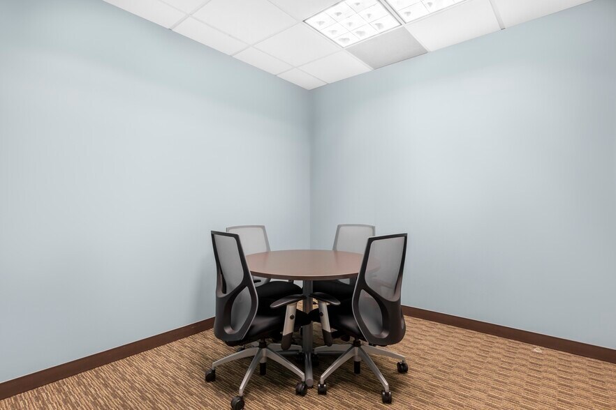 More Photos Of 100 S 4th St, Saint Louis Office For Lease