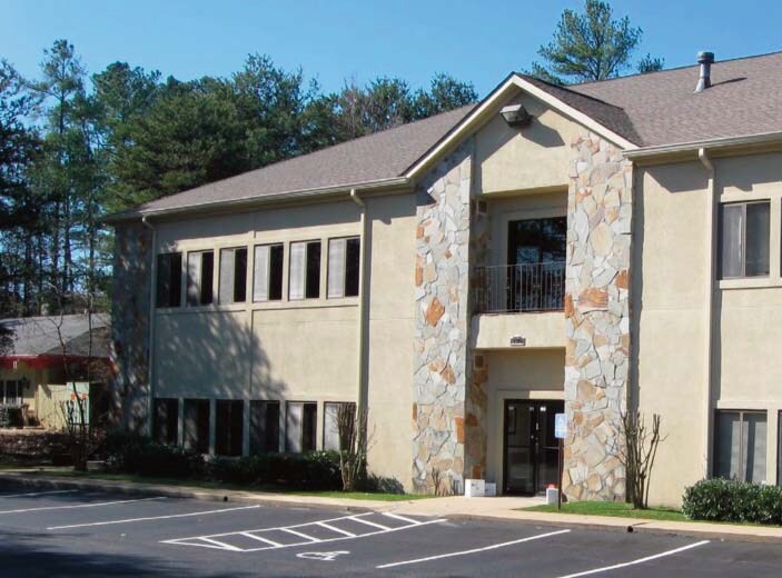 More Photos Of 9570 Nesbit Ferry Rd, Alpharetta Medical For Lease