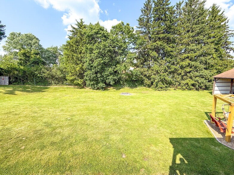 More Photos Of 13080 US 422, Kittanning Storefront Retail Residential For Sale