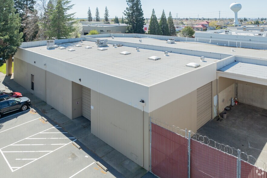 More Photos Of 3251 Monier Cir, Rancho Cordova Warehouse For Sale