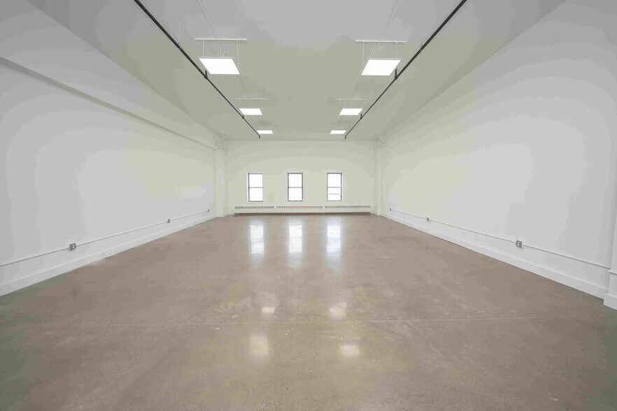 More Photos Of 8 John Walsh Blvd, Peekskill Office For Lease