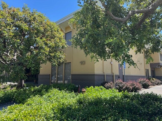 More Photos Of 10 Commercial Blvd, Novato Office For Lease