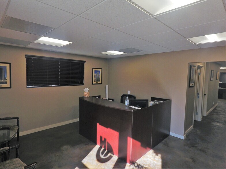 More Photos Of 101 Richfield Ave, El Cajon Office For Sale