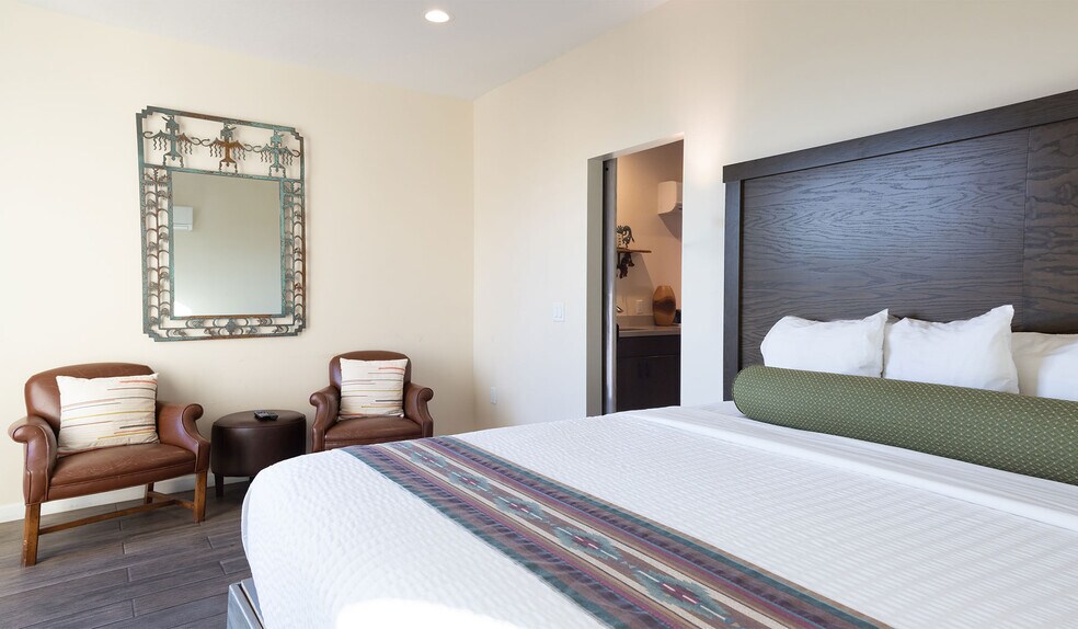 More Photos Of 105 Bell Rock Plz, Sedona Hotel For Sale