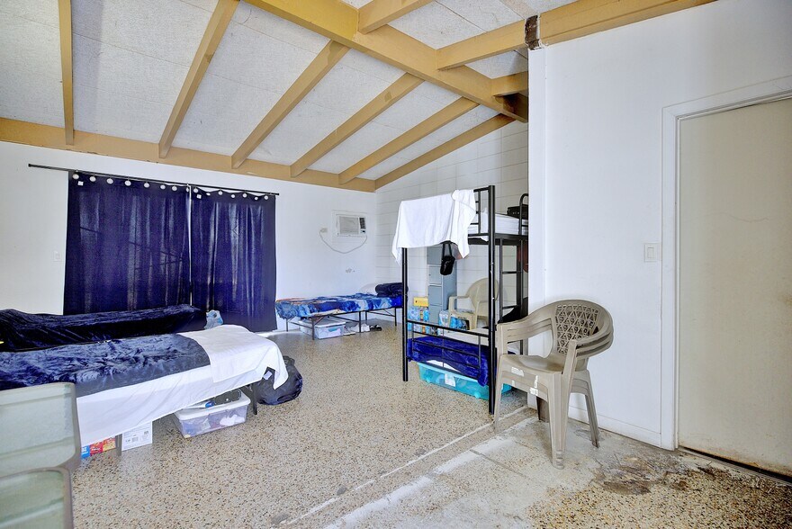 More Photos Of 517 Us-27, Lake Placid Assisted Living For Sale