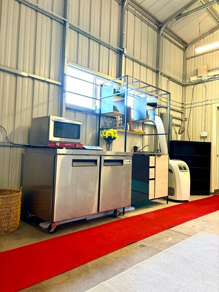 More Photos Of 6261 W Hardscrabble Mesa Rd, Pine Freestanding For Sale